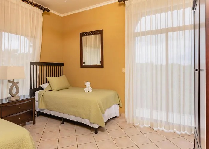 Sunrise 20- 3 Bedroom Ocean View Penthouse