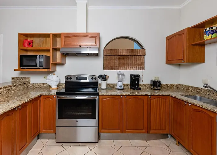 Sunrise 20- 3 Bedroom Ocean View Penthouse